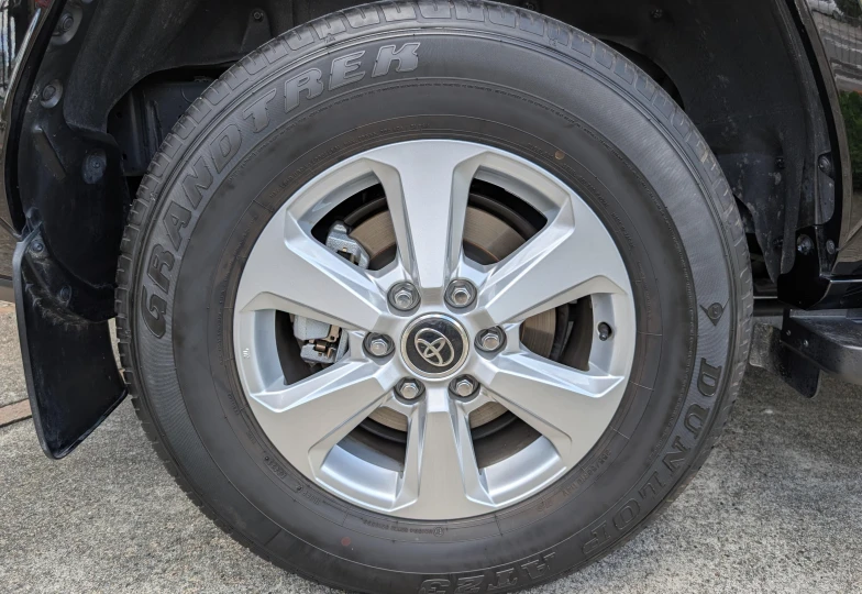 Toyota Land Cruiser 300 Black