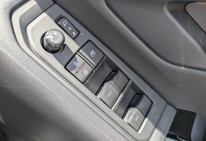 Toyota Land Cruiser 300 Black