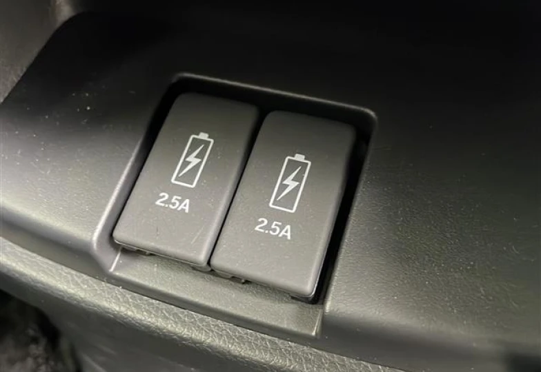 Honda CR-V White
