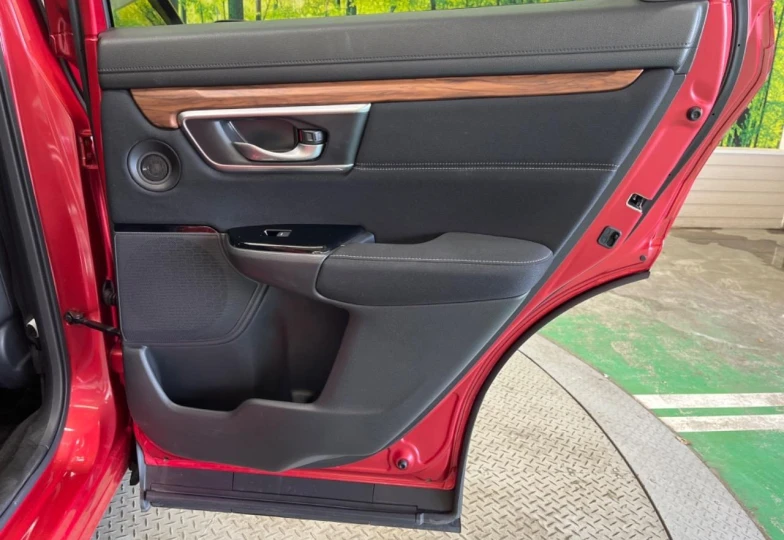 Honda CR-V Red