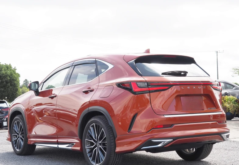 Lexus NX 350h Version L, 2023 - 1