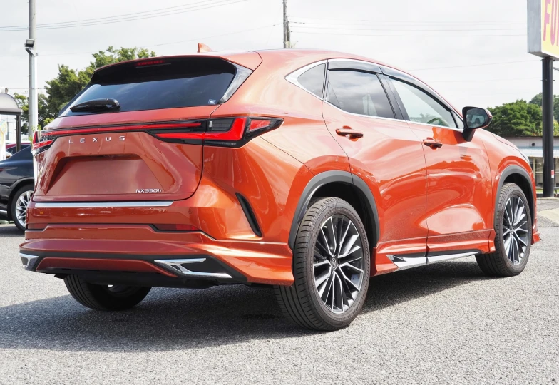 Lexus NX 350h Version L, 2023 - 2