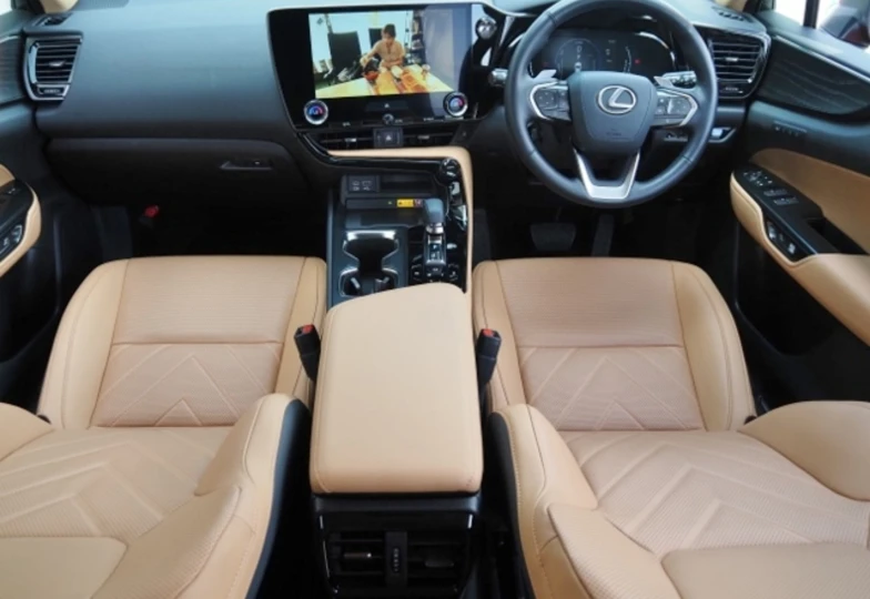 Lexus NX 350h Version L, 2023 - 4