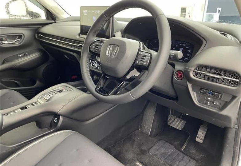 Honda ZR-V White