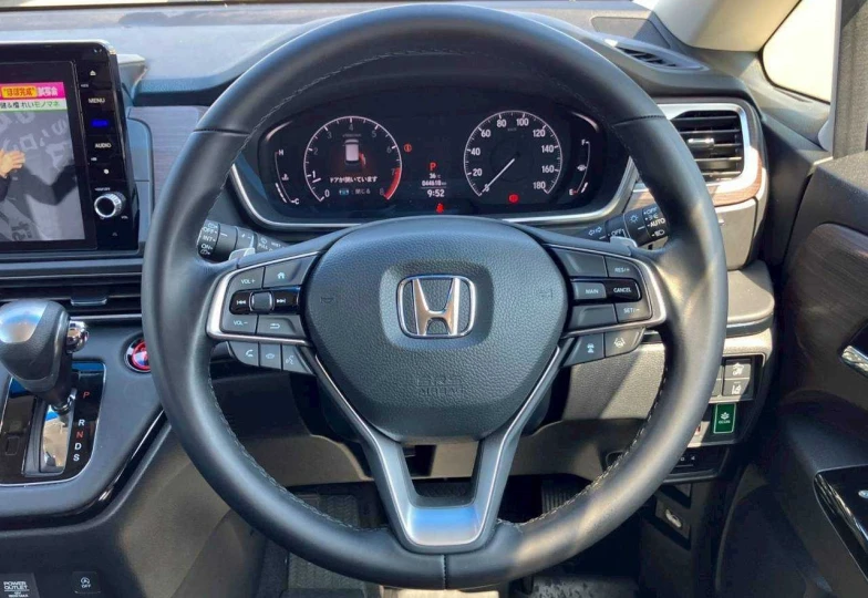Honda Odyssey White