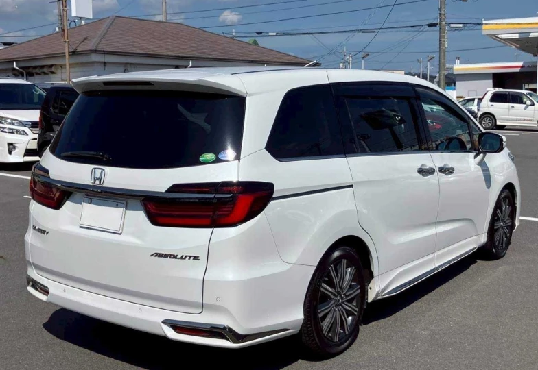 Honda Odyssey White