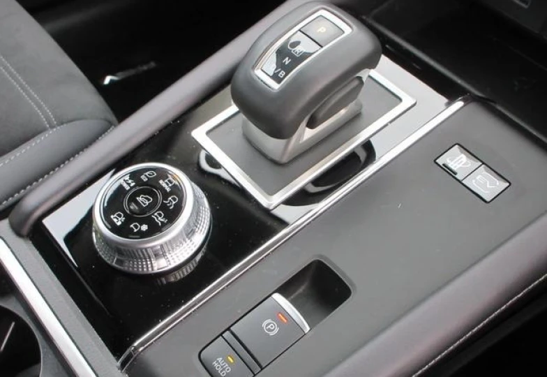 Mitsubishi Outlander Black