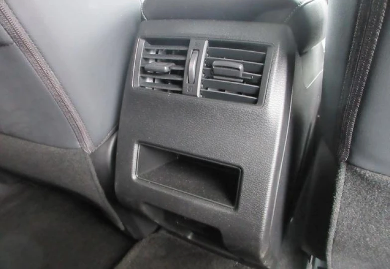 Mitsubishi Outlander Black