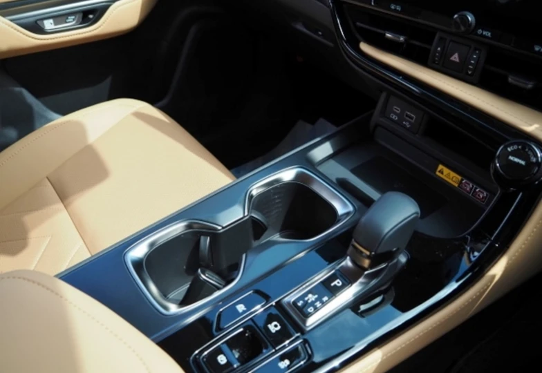 Lexus NX 350h Version L, 2023 - 29
