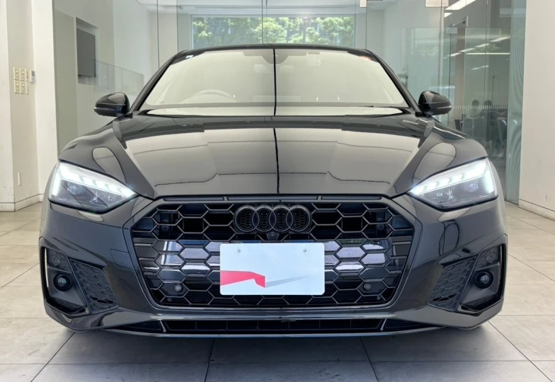 Audi A5 Черный