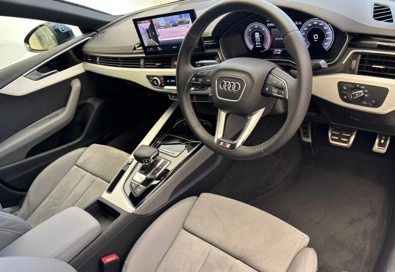 Audi A5 Черный