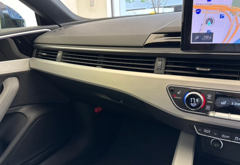 Audi A5 Черный