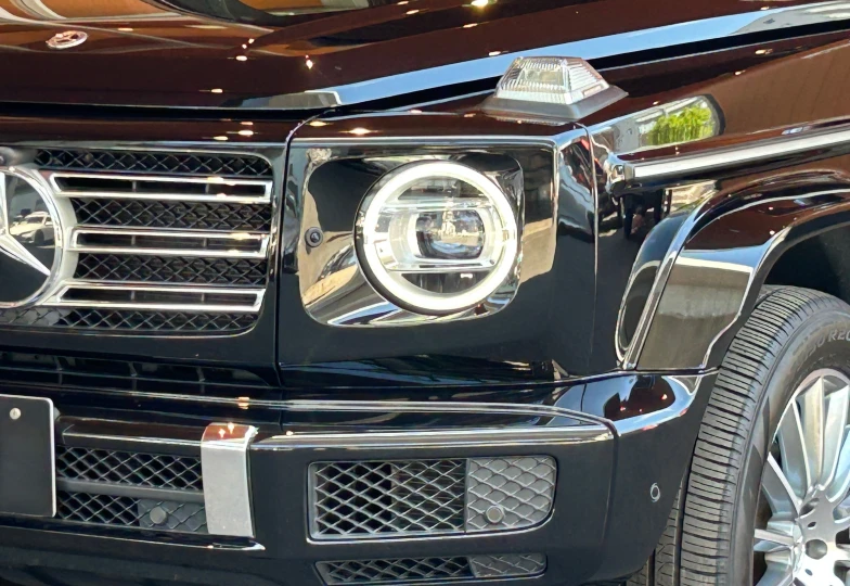 Mercedes G-class Black