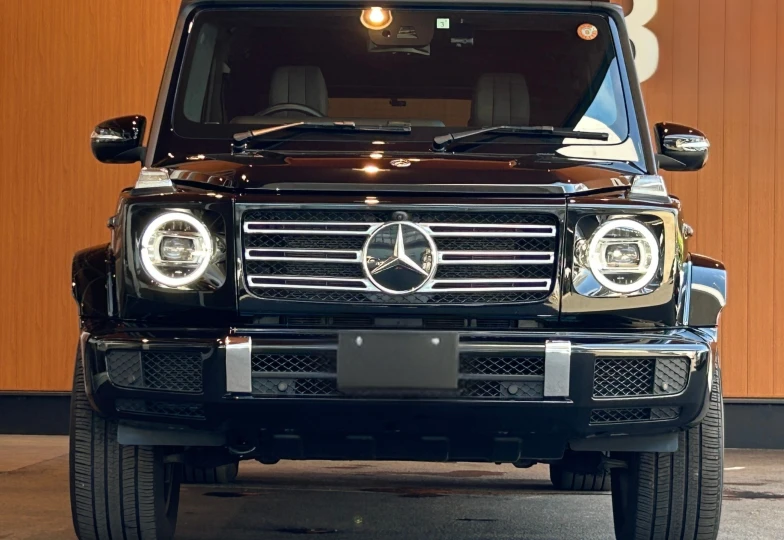 Mercedes G-class Black