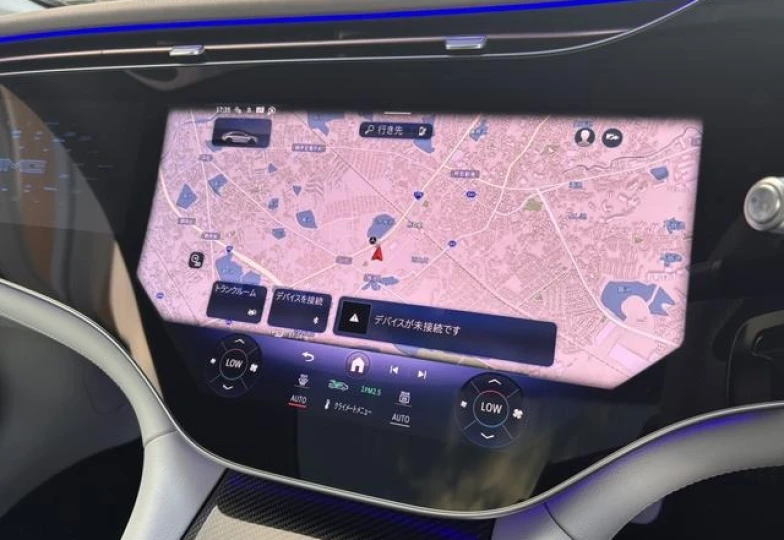 Mercedes EQS Черный