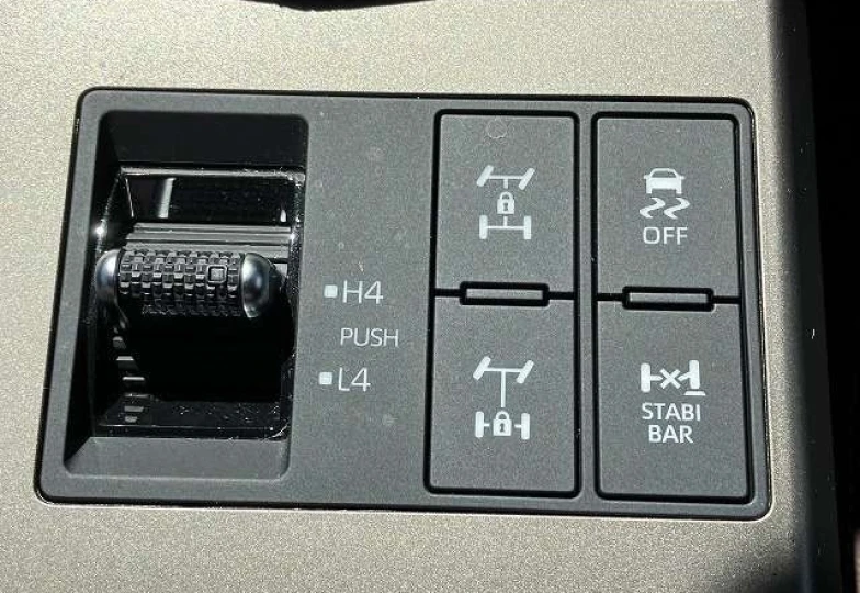 Toyota Land Cruiser Коричневый