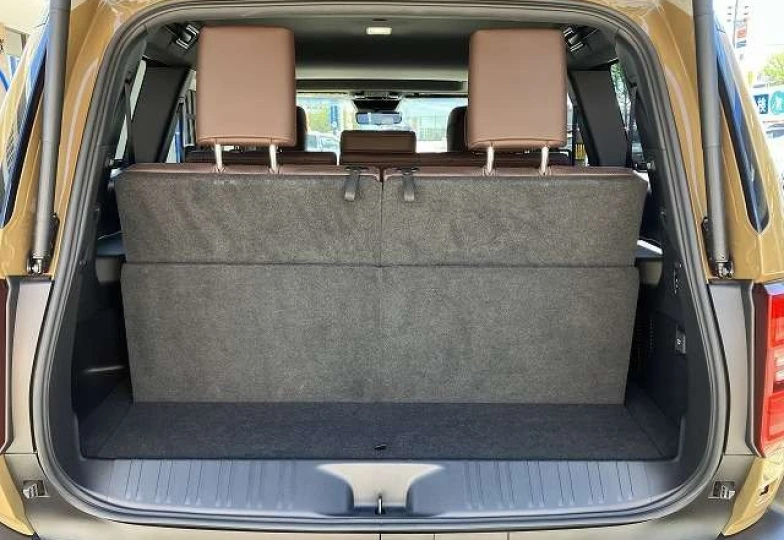 Toyota Land Cruiser Коричневый