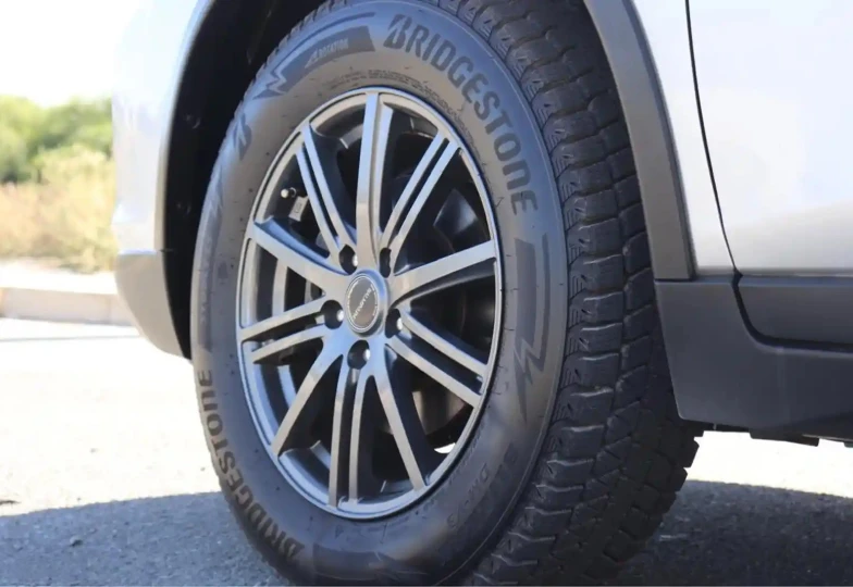 Nissan X-Trail Grey
