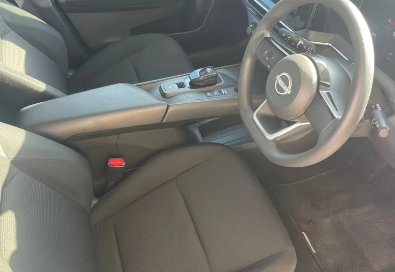 Nissan Note Черный