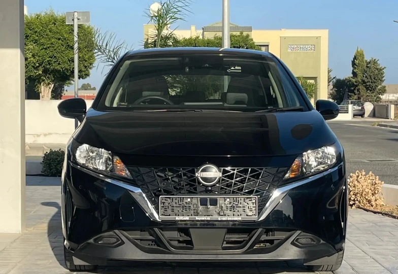 Nissan Note Черный