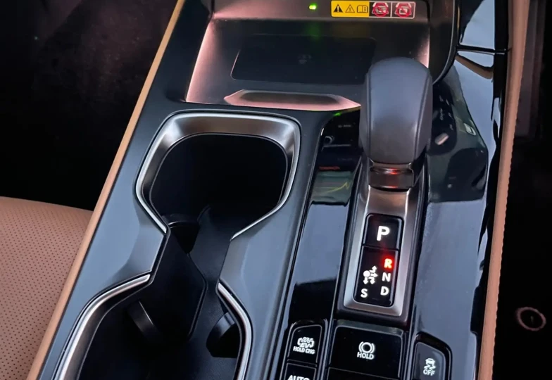 Lexus NX Зеленый