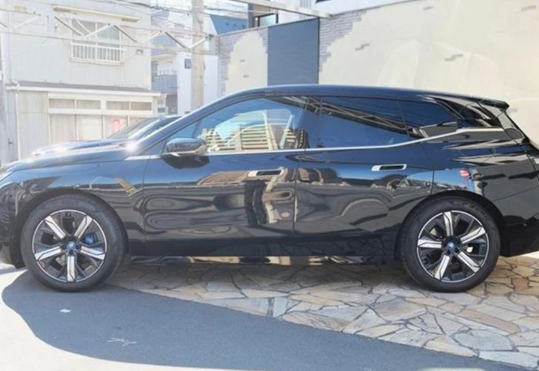 BMW iX xDrive 50, 2024 - 8