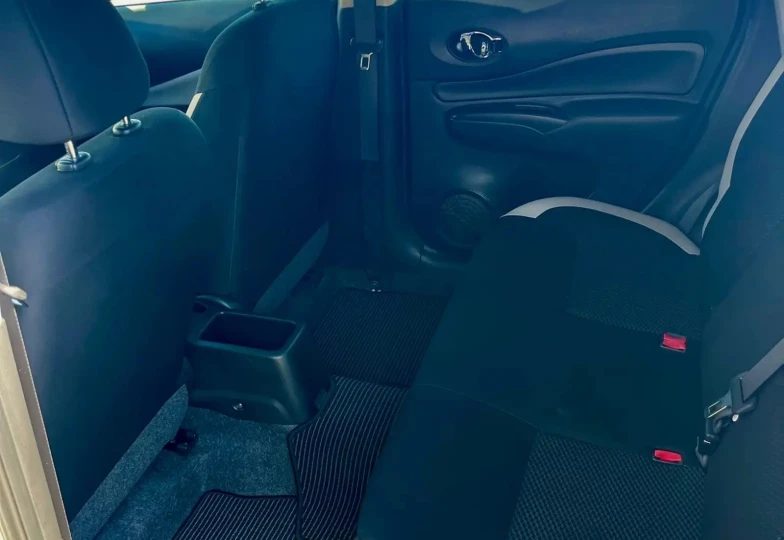 Nissan Note Серый