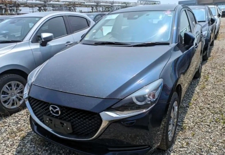 Mazda 2 Синий