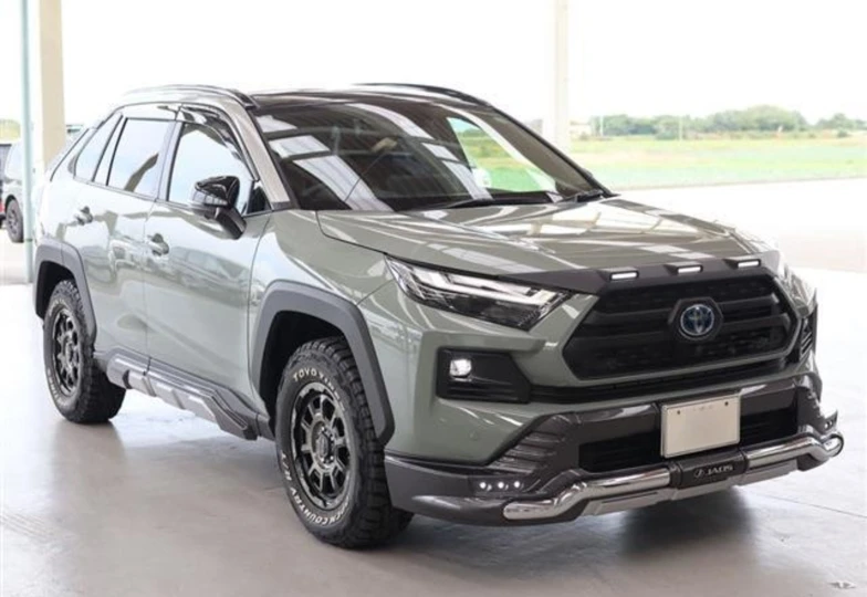 Toyota RAV4 Adventure E-Four, 2024 - 3