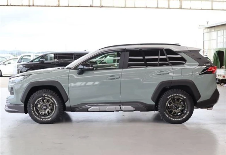 Toyota RAV4 Adventure E-Four, 2024 - 4