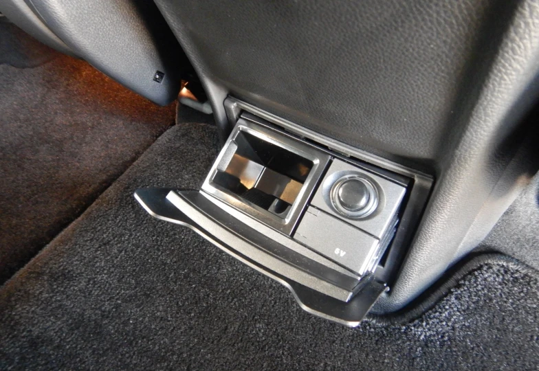 Mercedes G-class Белый