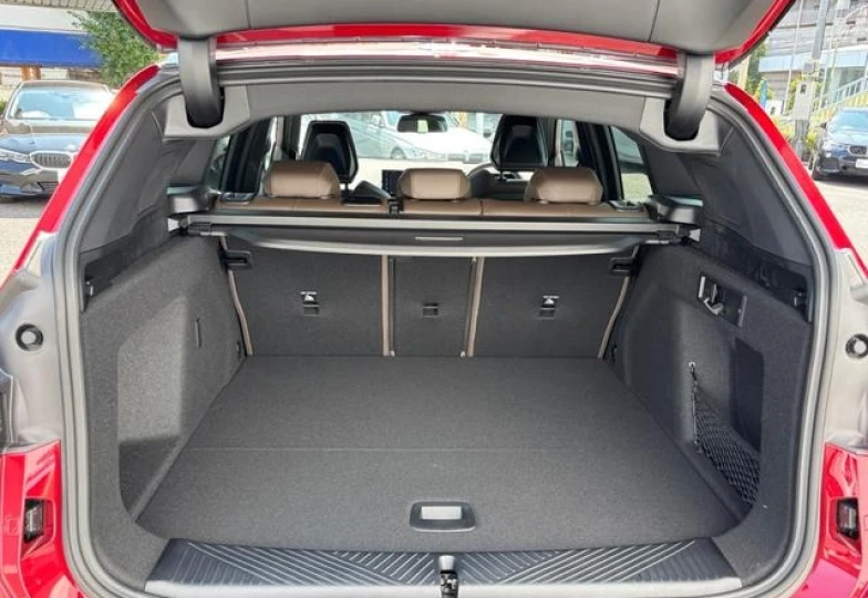 BMW X3 Красный