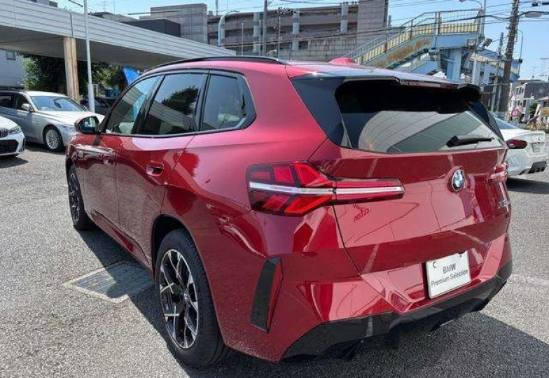 BMW X3 Красный