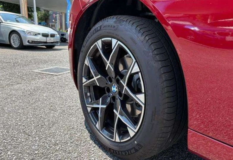 BMW X3 Красный