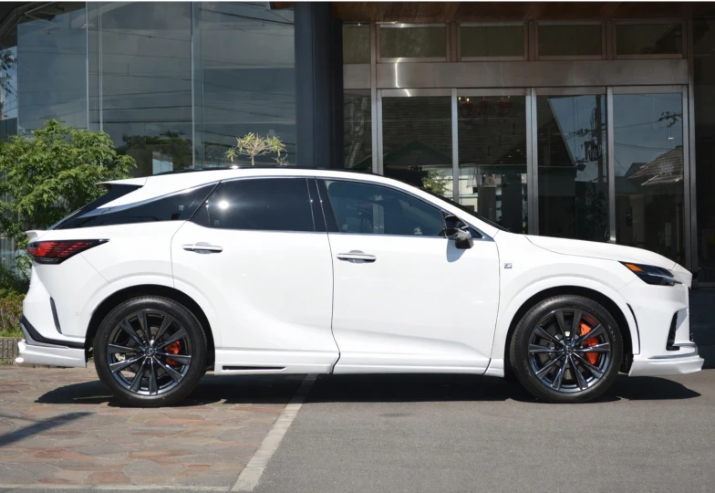 Lexus RX Белый