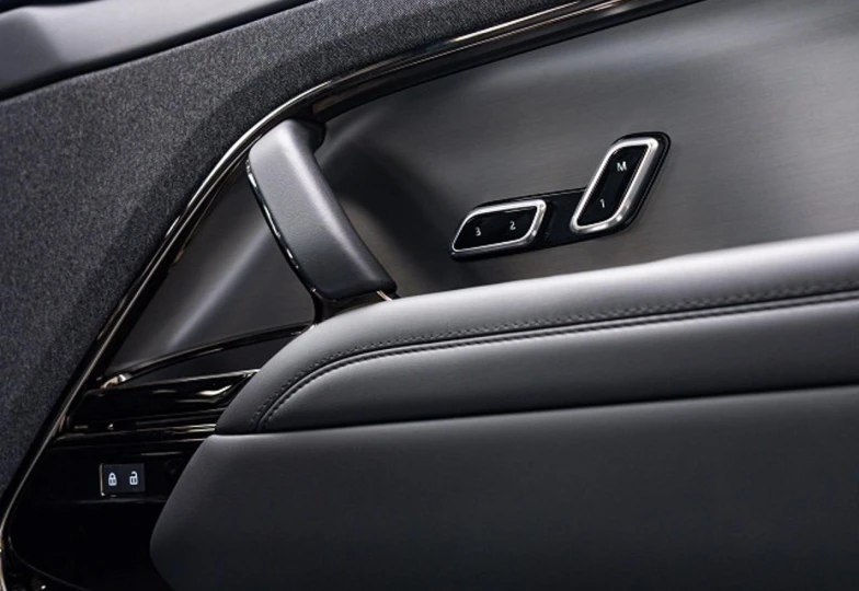 Land Rover Range Rover Sport White