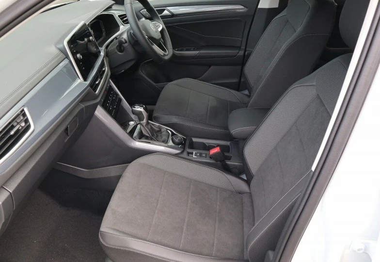 Volkswagen T-Roc Белый