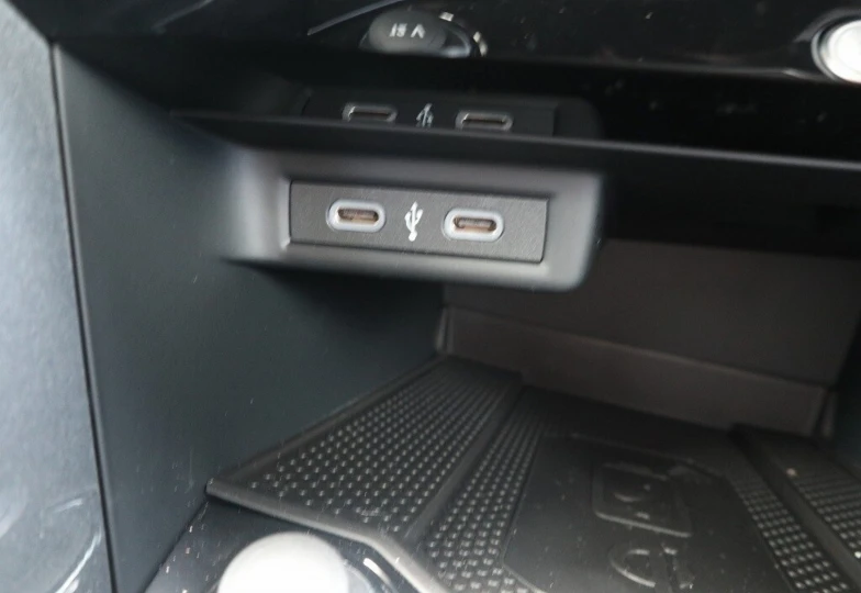 Volkswagen T-Roc Белый