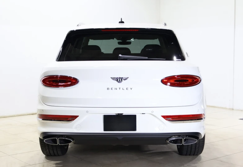Bentley Bentayga White
