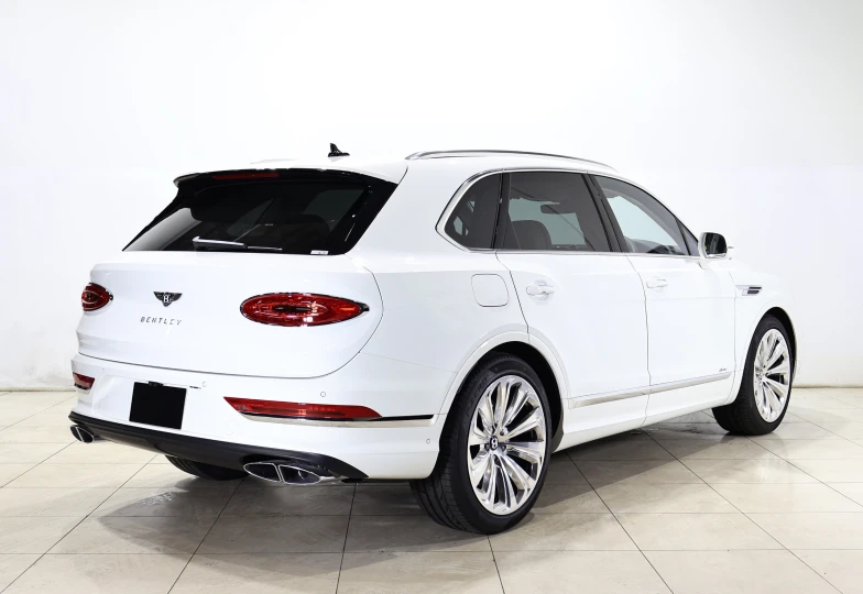 Bentley Bentayga White
