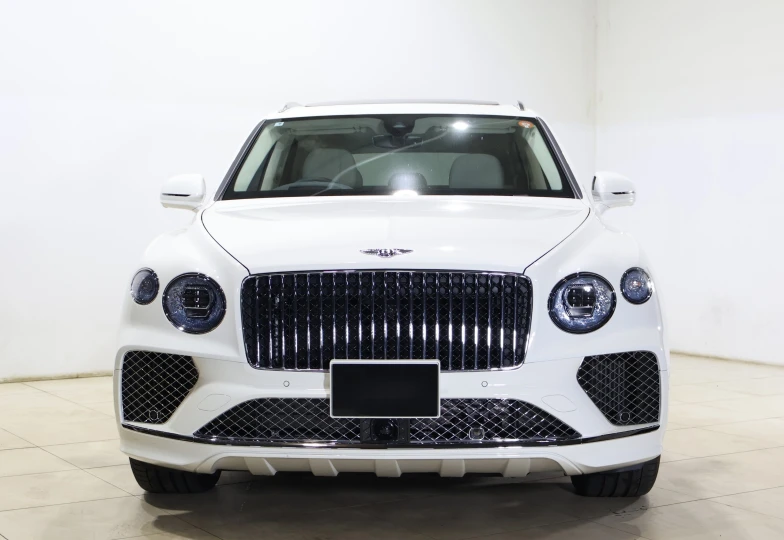 Bentley Bentayga White