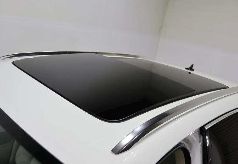 Bentley Bentayga White