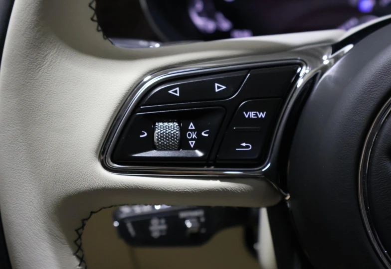 Bentley Bentayga White