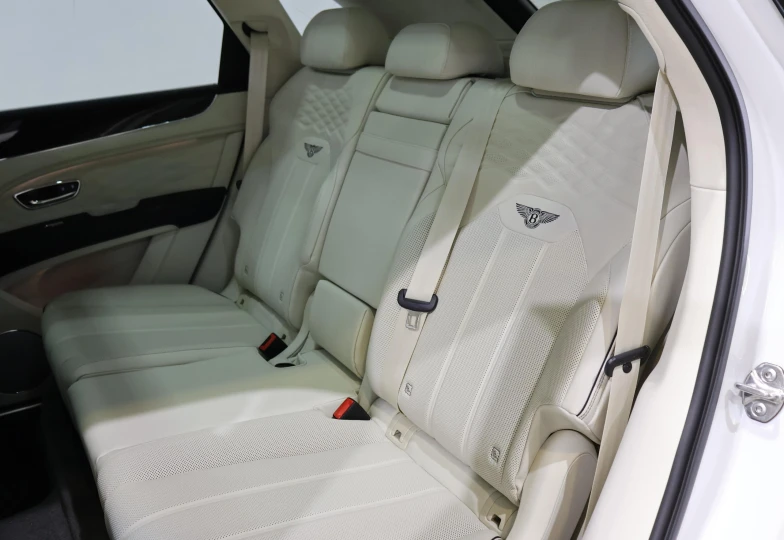 Bentley Bentayga White