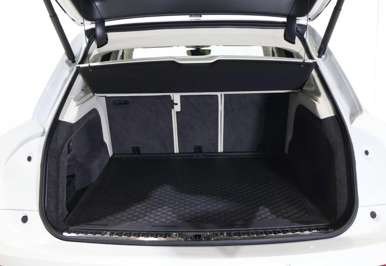 Bentley Bentayga White