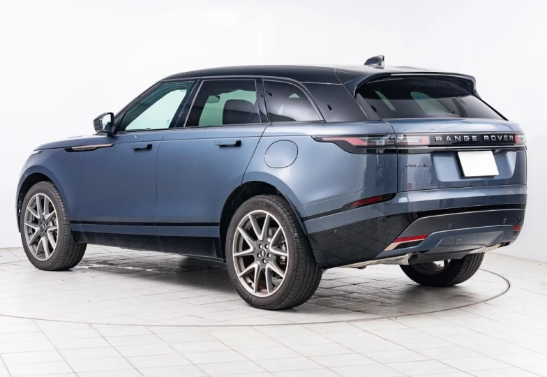 Land Rover Range Rover Velar Blue