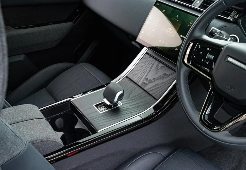 Land Rover Range Rover Velar Blue