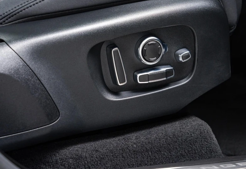 Land Rover Range Rover Velar Blue