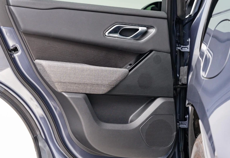 Land Rover Range Rover Velar Blue