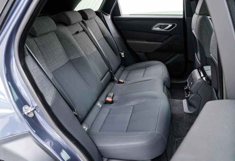 Land Rover Range Rover Velar Blue